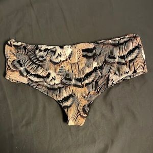 INDAH high waisted bikini bottom